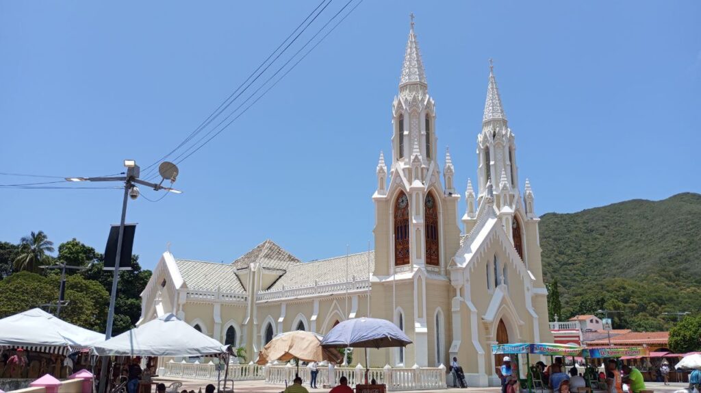 Visitamos a la Virgen del Valle unos días antes de…